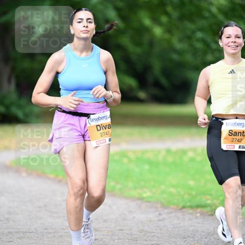 30.08.2026 - Blankeneser Heldenlauf Dr. Thomas Lammeyer http://msf.ph/oto/10036880 30.08.2026 10:47:55 Laufen 2747, 2742 meine-sportfotos.de
