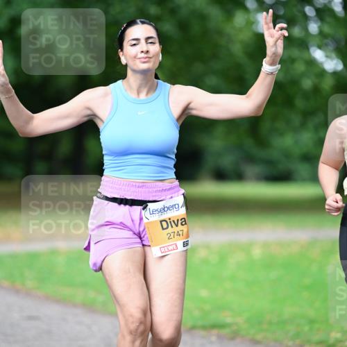 30.08.2026 - Blankeneser Heldenlauf Dr. Thomas Lammeyer http://msf.ph/oto/10036884 30.08.2026 10:47:56 Laufen 150, 2747, 2742 meine-sportfotos.de