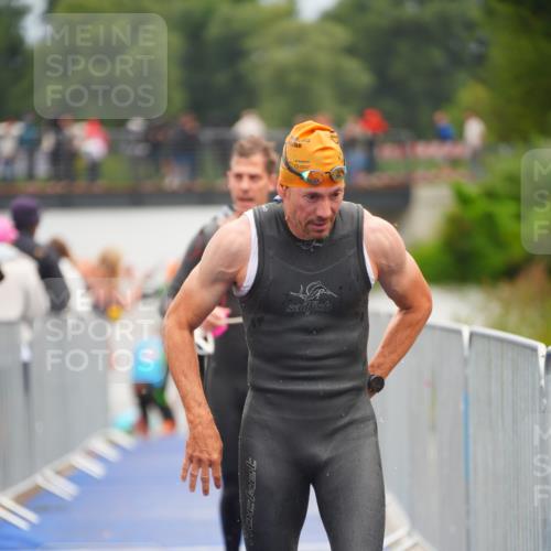 30.08.2026 - Elbe Triathlon Hamburg LAZAROV Photography http://msf.ph/oto/10036930 30.08.2026 09:11:00 Schwimmen 577, 651, 678, 700, 704, 715, 725, 752, 769, 779 meine-sportfotos.de