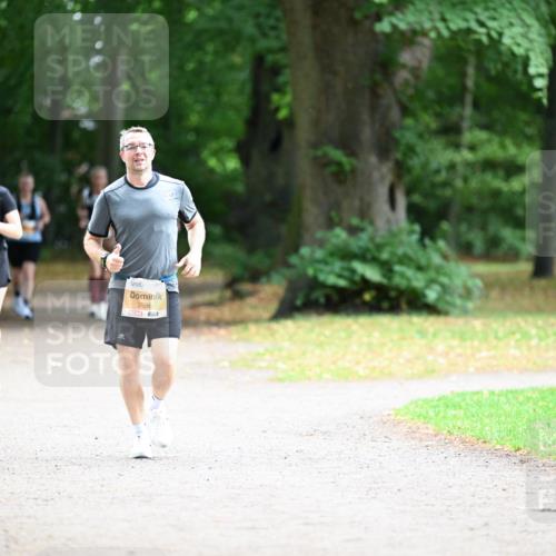 30.08.2026 - Blankeneser Heldenlauf Dr. Thomas Lammeyer http://msf.ph/oto/10036935 30.08.2026 10:48:45 Laufen 2596 meine-sportfotos.de