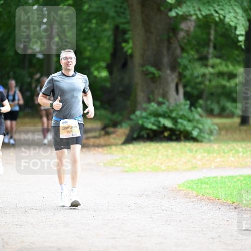 30.08.2026 - Blankeneser Heldenlauf Dr. Thomas Lammeyer http://msf.ph/oto/10036937 30.08.2026 10:48:45 Laufen 2596 meine-sportfotos.de