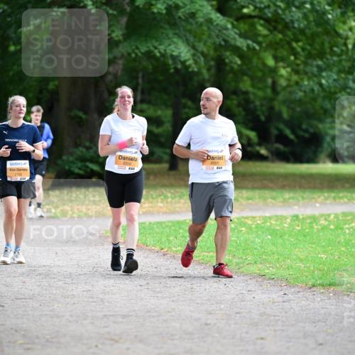 30.08.2026 - Blankeneser Heldenlauf Dr. Thomas Lammeyer http://msf.ph/oto/10037096 30.08.2026 10:49:41 Laufen 10, 2700, 2002, 2001 meine-sportfotos.de