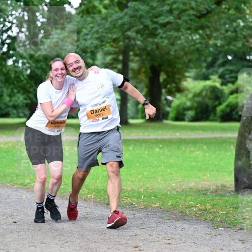 30.08.2026 - Blankeneser Heldenlauf Dr. Thomas Lammeyer http://msf.ph/oto/10037118 30.08.2026 10:49:45 Laufen 2002, 2001 meine-sportfotos.de