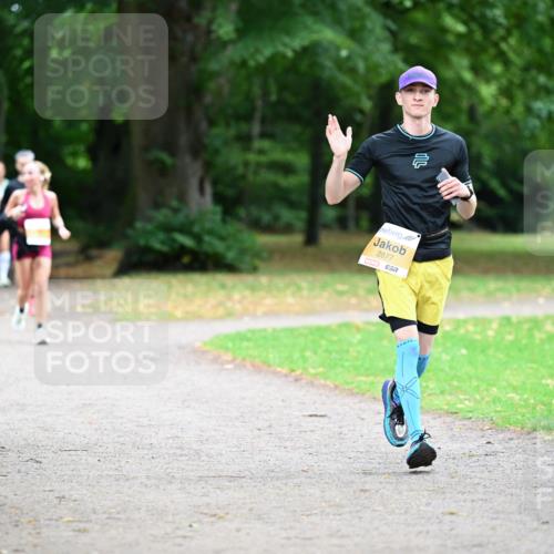 30.08.2026 - Blankeneser Heldenlauf Dr. Thomas Lammeyer http://msf.ph/oto/10037171 30.08.2026 10:49:56 Laufen 2877 meine-sportfotos.de
