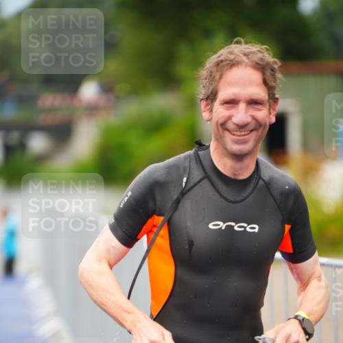 30.08.2026 - Elbe Triathlon Hamburg LAZAROV Photography http://msf.ph/oto/10037322 30.08.2026 09:13:04 Schwimmen 736, 754, 783 meine-sportfotos.de