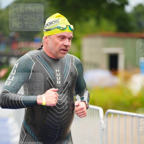 30.08.2026 - Elbe Triathlon Hamburg LAZAROV Photography http://msf.ph/oto/10037350 30.08.2026 09:13:15 Schwimmen 673, 680, 736, 754 meine-sportfotos.de