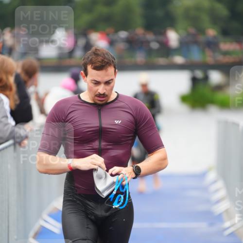 30.08.2026 - Elbe Triathlon Hamburg LAZAROV Photography http://msf.ph/oto/10037416 30.08.2026 09:13:49 Schwimmen 510, 711 meine-sportfotos.de