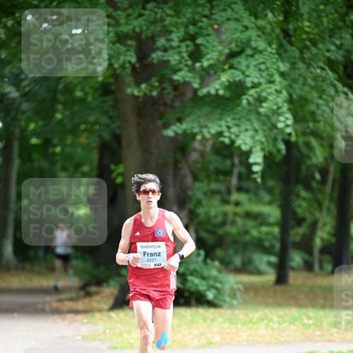 30.08.2026 - Blankeneser Heldenlauf Dr. Thomas Lammeyer http://msf.ph/oto/10038027 30.08.2026 11:00:26 Laufen 4221 meine-sportfotos.de