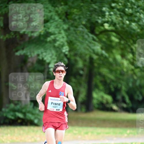30.08.2026 - Blankeneser Heldenlauf Dr. Thomas Lammeyer http://msf.ph/oto/10038035 30.08.2026 11:00:27 Laufen 4221 meine-sportfotos.de