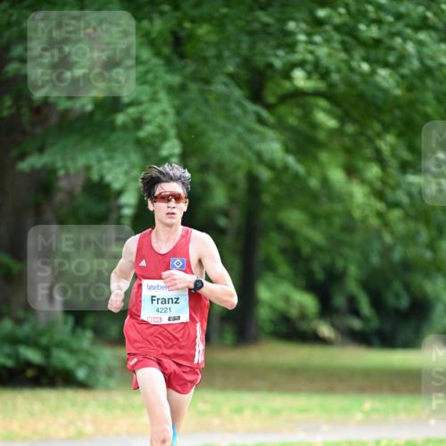 30.08.2026 - Blankeneser Heldenlauf Dr. Thomas Lammeyer http://msf.ph/oto/10038036 30.08.2026 11:00:27 Laufen 4221 meine-sportfotos.de