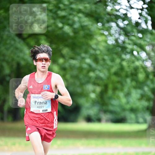 30.08.2026 - Blankeneser Heldenlauf Dr. Thomas Lammeyer http://msf.ph/oto/10038041 30.08.2026 11:00:28 Laufen 4221 meine-sportfotos.de