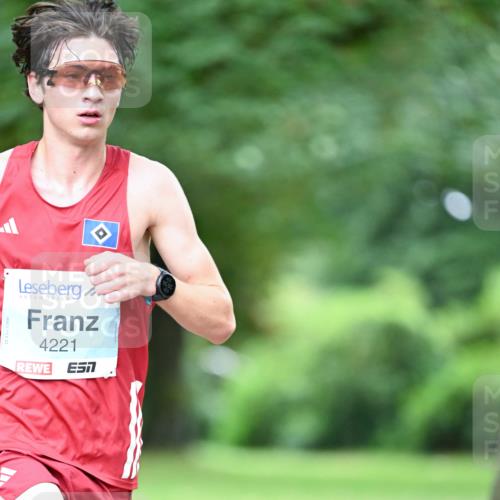 30.08.2026 - Blankeneser Heldenlauf Dr. Thomas Lammeyer http://msf.ph/oto/10038051 30.08.2026 11:00:29 Laufen 4221 meine-sportfotos.de