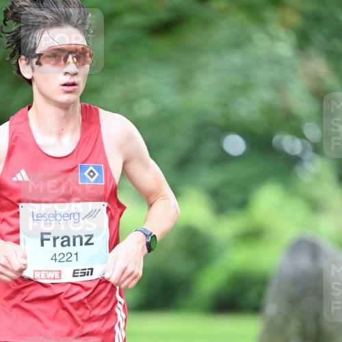 30.08.2026 - Blankeneser Heldenlauf Dr. Thomas Lammeyer http://msf.ph/oto/10038052 30.08.2026 11:00:29 Laufen 4221 meine-sportfotos.de