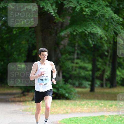 30.08.2026 - Blankeneser Heldenlauf Dr. Thomas Lammeyer http://msf.ph/oto/10038065 30.08.2026 11:00:37 Laufen 4351 meine-sportfotos.de