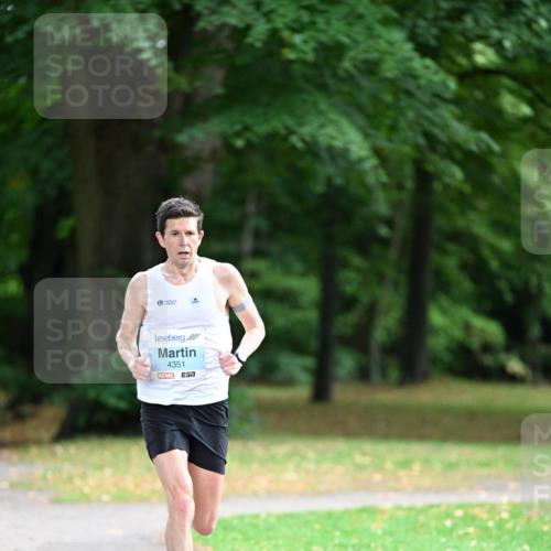 30.08.2026 - Blankeneser Heldenlauf Dr. Thomas Lammeyer http://msf.ph/oto/10038069 30.08.2026 11:00:38 Laufen 4351, 7 meine-sportfotos.de