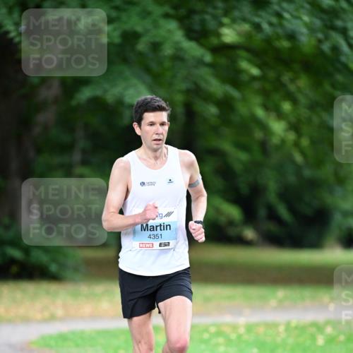 30.08.2026 - Blankeneser Heldenlauf Dr. Thomas Lammeyer http://msf.ph/oto/10038075 30.08.2026 11:00:39 Laufen 4351, 7 meine-sportfotos.de