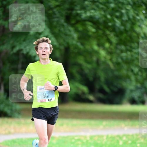 30.08.2026 - Blankeneser Heldenlauf Dr. Thomas Lammeyer http://msf.ph/oto/10038091 30.08.2026 11:01:38 Laufen 4487, 57 meine-sportfotos.de