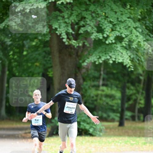 30.08.2026 - Blankeneser Heldenlauf Dr. Thomas Lammeyer http://msf.ph/oto/10038133 30.08.2026 11:04:38 Laufen 4206, 4143 meine-sportfotos.de