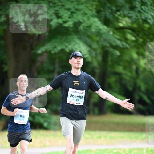 30.08.2026 - Blankeneser Heldenlauf Dr. Thomas Lammeyer http://msf.ph/oto/10038145 30.08.2026 11:04:40 Laufen 4206, 4143, 7 meine-sportfotos.de