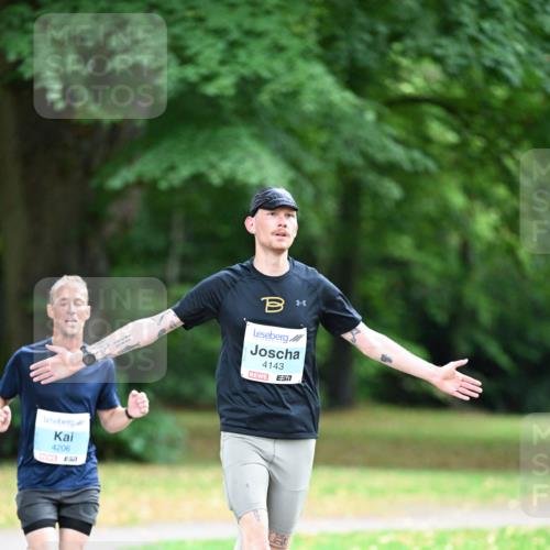 30.08.2026 - Blankeneser Heldenlauf Dr. Thomas Lammeyer http://msf.ph/oto/10038146 30.08.2026 11:04:40 Laufen 4206, 4143 meine-sportfotos.de