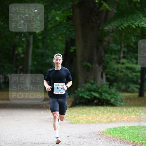 30.08.2026 - Blankeneser Heldenlauf Dr. Thomas Lammeyer http://msf.ph/oto/10038162 30.08.2026 11:05:07 Laufen 4325 meine-sportfotos.de