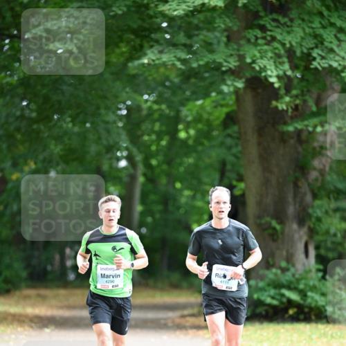 30.08.2026 - Blankeneser Heldenlauf Dr. Thomas Lammeyer http://msf.ph/oto/10038191 30.08.2026 11:05:40 Laufen 4296, 4111 meine-sportfotos.de