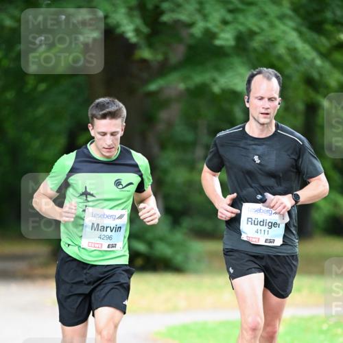 30.08.2026 - Blankeneser Heldenlauf Dr. Thomas Lammeyer http://msf.ph/oto/10038210 30.08.2026 11:05:42 Laufen 4296, 4111, 7 meine-sportfotos.de