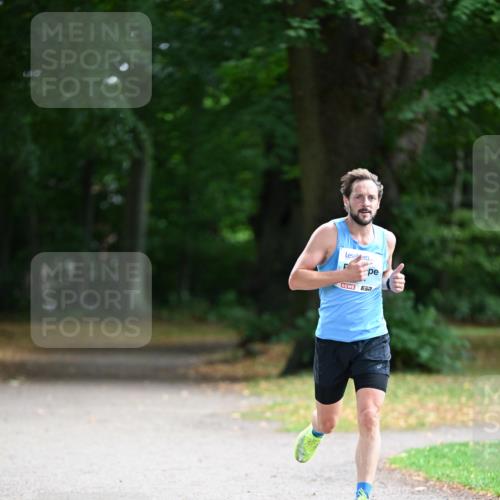 30.08.2026 - Blankeneser Heldenlauf Dr. Thomas Lammeyer http://msf.ph/oto/10038237 30.08.2026 11:06:32 Laufen 99, 57 meine-sportfotos.de