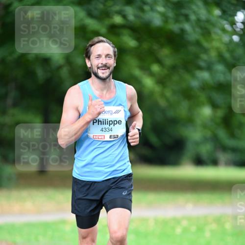 30.08.2026 - Blankeneser Heldenlauf Dr. Thomas Lammeyer http://msf.ph/oto/10038253 30.08.2026 11:06:34 Laufen 4334, 7 meine-sportfotos.de