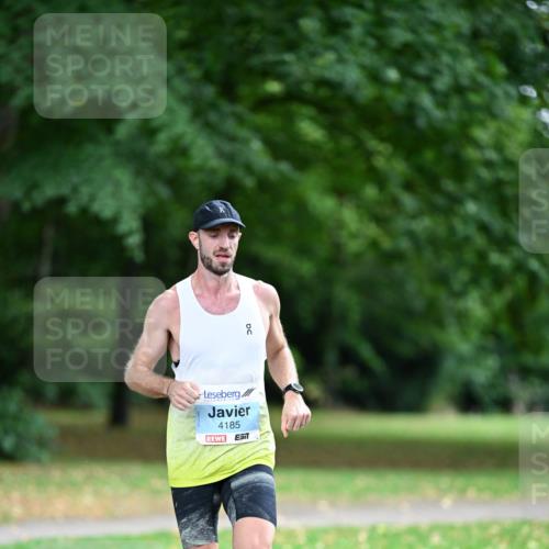 30.08.2026 - Blankeneser Heldenlauf Dr. Thomas Lammeyer http://msf.ph/oto/10038279 30.08.2026 11:07:14 Laufen 4185 meine-sportfotos.de
