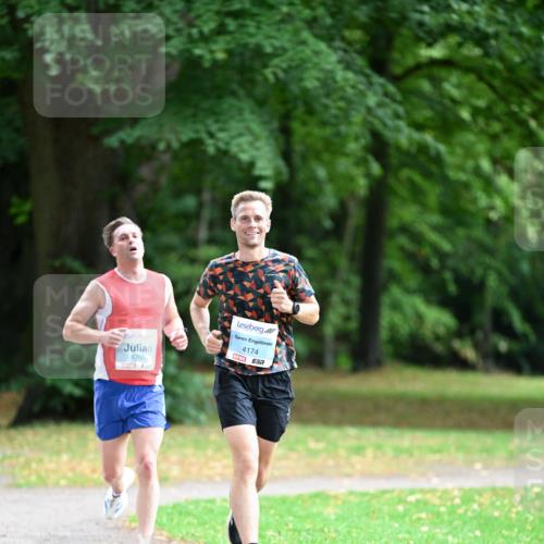 30.08.2026 - Blankeneser Heldenlauf Dr. Thomas Lammeyer http://msf.ph/oto/10038290 30.08.2026 11:07:25 Laufen 4205, 4174 meine-sportfotos.de