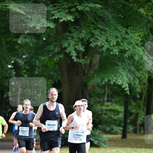 30.08.2026 - Blankeneser Heldenlauf Dr. Thomas Lammeyer http://msf.ph/oto/10038325 30.08.2026 11:07:59 Laufen 4306, 4240, 4125 meine-sportfotos.de