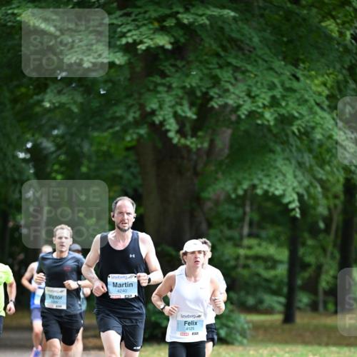 30.08.2026 - Blankeneser Heldenlauf Dr. Thomas Lammeyer http://msf.ph/oto/10038326 30.08.2026 11:07:59 Laufen 4240, 4125 meine-sportfotos.de
