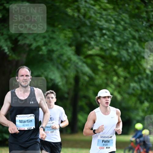 30.08.2026 - Blankeneser Heldenlauf Dr. Thomas Lammeyer http://msf.ph/oto/10038339 30.08.2026 11:08:01 Laufen 4240, 3, 4428, 4125 meine-sportfotos.de