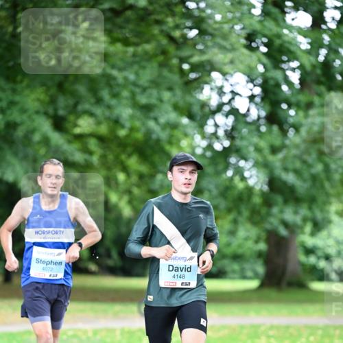30.08.2026 - Blankeneser Heldenlauf Dr. Thomas Lammeyer http://msf.ph/oto/10038358 30.08.2026 11:08:05 Laufen 4072, 4148, 7 meine-sportfotos.de