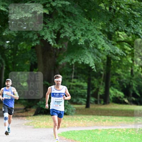 30.08.2026 - Blankeneser Heldenlauf Dr. Thomas Lammeyer http://msf.ph/oto/10038369 30.08.2026 11:08:10 Laufen 4259 meine-sportfotos.de