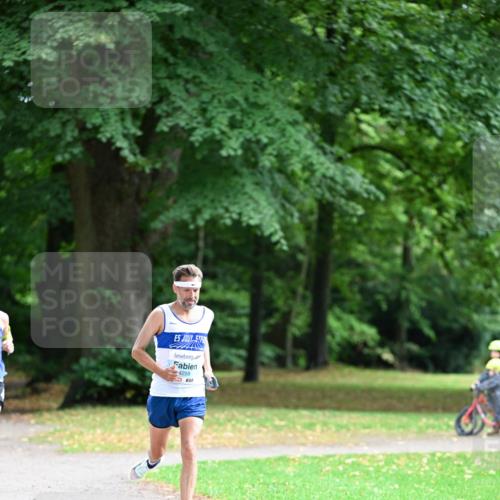 30.08.2026 - Blankeneser Heldenlauf Dr. Thomas Lammeyer http://msf.ph/oto/10038372 30.08.2026 11:08:10 Laufen 4259 meine-sportfotos.de