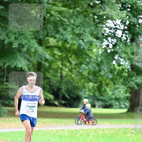 30.08.2026 - Blankeneser Heldenlauf Dr. Thomas Lammeyer http://msf.ph/oto/10038379 30.08.2026 11:08:11 Laufen 4259 meine-sportfotos.de