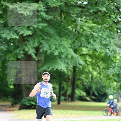 30.08.2026 - Blankeneser Heldenlauf Dr. Thomas Lammeyer http://msf.ph/oto/10038385 30.08.2026 11:08:13 Laufen 4169 meine-sportfotos.de