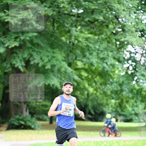30.08.2026 - Blankeneser Heldenlauf Dr. Thomas Lammeyer http://msf.ph/oto/10038390 30.08.2026 11:08:14 Laufen 4169 meine-sportfotos.de