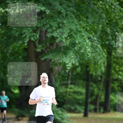 30.08.2026 - Blankeneser Heldenlauf Dr. Thomas Lammeyer http://msf.ph/oto/10038406 30.08.2026 11:08:44 Laufen 4382 meine-sportfotos.de