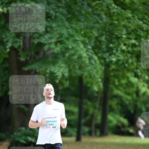 30.08.2026 - Blankeneser Heldenlauf Dr. Thomas Lammeyer http://msf.ph/oto/10038411 30.08.2026 11:08:45 Laufen 4382, 7 meine-sportfotos.de