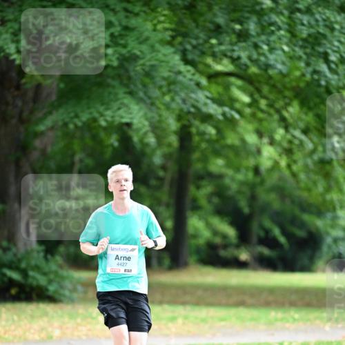 30.08.2026 - Blankeneser Heldenlauf Dr. Thomas Lammeyer http://msf.ph/oto/10038426 30.08.2026 11:08:54 Laufen 4427 meine-sportfotos.de