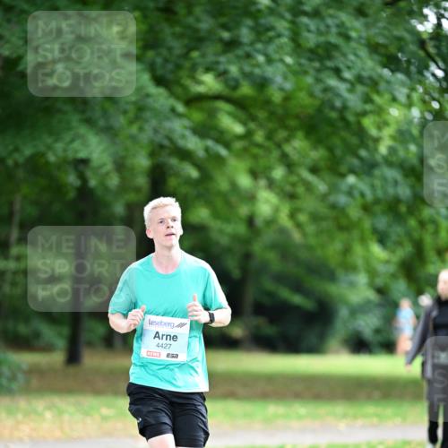 30.08.2026 - Blankeneser Heldenlauf Dr. Thomas Lammeyer http://msf.ph/oto/10038431 30.08.2026 11:08:54 Laufen 4427, 57 meine-sportfotos.de