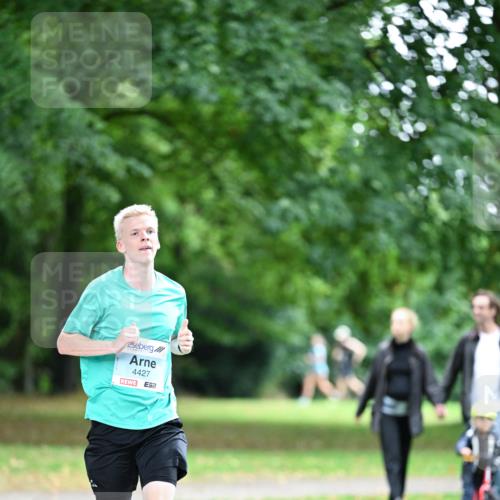 30.08.2026 - Blankeneser Heldenlauf Dr. Thomas Lammeyer http://msf.ph/oto/10038433 30.08.2026 11:08:55 Laufen 4427 meine-sportfotos.de