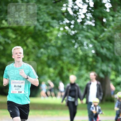 30.08.2026 - Blankeneser Heldenlauf Dr. Thomas Lammeyer http://msf.ph/oto/10038435 30.08.2026 11:08:55 Laufen 4427 meine-sportfotos.de