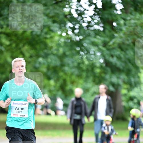 30.08.2026 - Blankeneser Heldenlauf Dr. Thomas Lammeyer http://msf.ph/oto/10038436 30.08.2026 11:08:55 Laufen 4427 meine-sportfotos.de