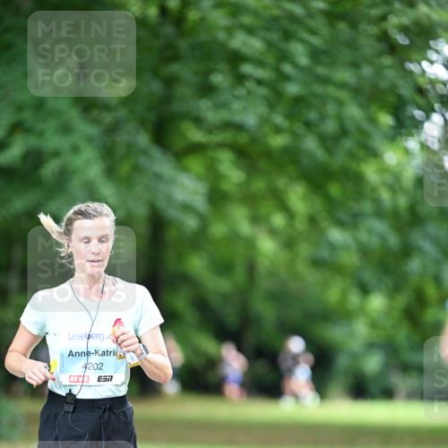 30.08.2026 - Blankeneser Heldenlauf Dr. Thomas Lammeyer http://msf.ph/oto/10038450 30.08.2026 11:08:59 Laufen 4202, 7 meine-sportfotos.de