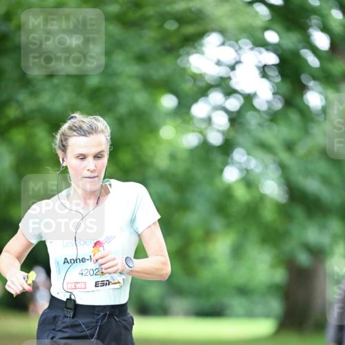 30.08.2026 - Blankeneser Heldenlauf Dr. Thomas Lammeyer http://msf.ph/oto/10038456 30.08.2026 11:09:00 Laufen 4202, 7 meine-sportfotos.de