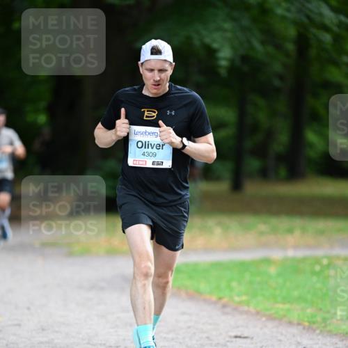 30.08.2026 - Blankeneser Heldenlauf Dr. Thomas Lammeyer http://msf.ph/oto/10038464 30.08.2026 11:09:03 Laufen 4309, 7 meine-sportfotos.de